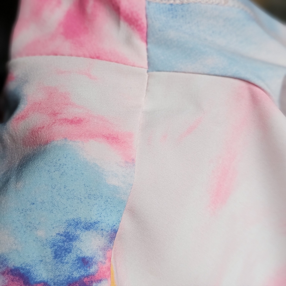 Tie-Dye Snoopy & Charlie Brown V-Neck Scrub Top - Pink Multi - Picture 7 of 10